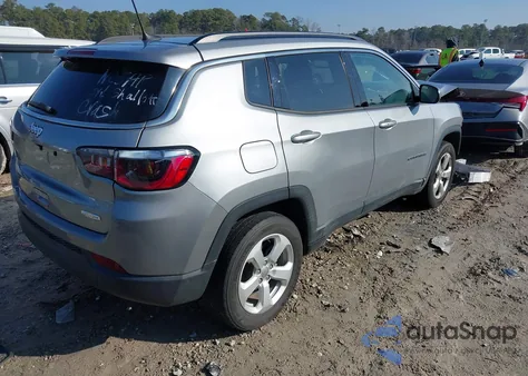 2021 Jeep Compass Latitude 4X4 из США, поврежденный, VIN 3C4NJDBB5MT547444